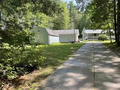 Exterior - 3300 E Arnold Lk, Harrison, MI 48625 photo 4 of 31