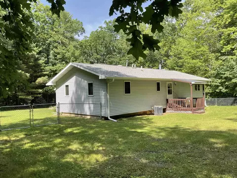 Exterior - 3300 E Arnold Lk, Harrison, MI 48625 photo 11 of 31