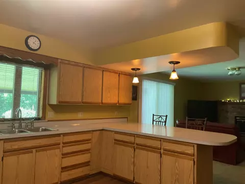 Kitchen - 3300 E Arnold Lk, Harrison, MI 48625 photo 4 of 9