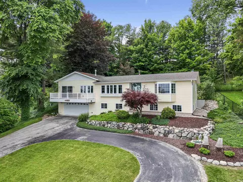 8729 Center, Traverse City, MI 49686