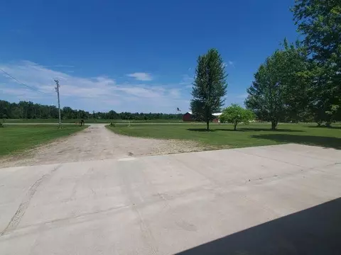 Exterior - 965 Saganing, Bentley, MI 48613 photo 3 of 7