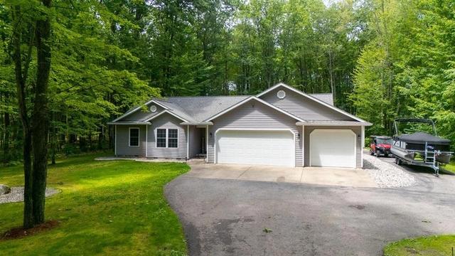 3120 Kens, Roscommon, MI 48653