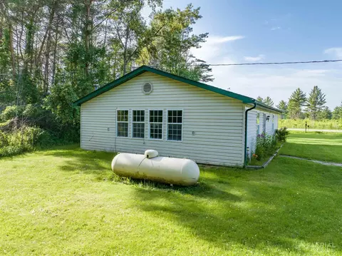 2882 School, Alger, MI 48610 photo 11