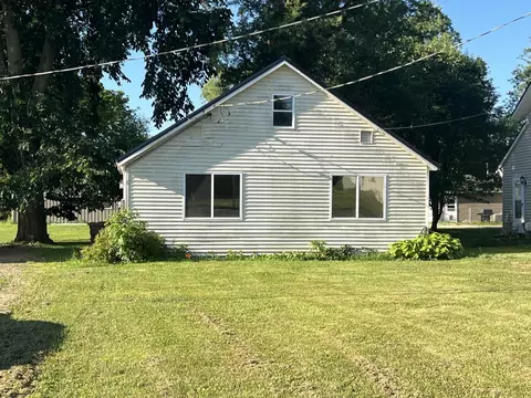 106 Webster, Ithaca, MI 48847 photo 1