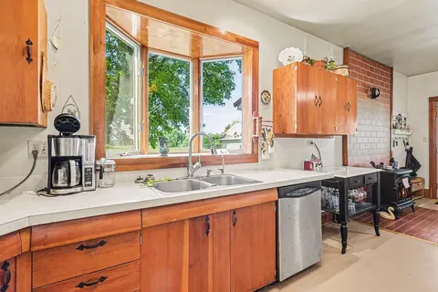 3780 E Coe, Shepherd, MI 48883 photo 9