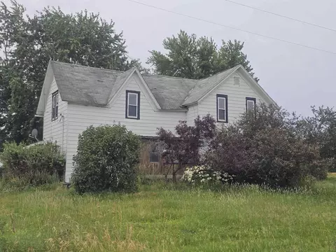 2353 W Rosebush, Weidman, MI 48893