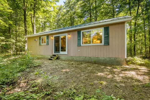 5020 Satterly Lk, Mancelona, MI 49659