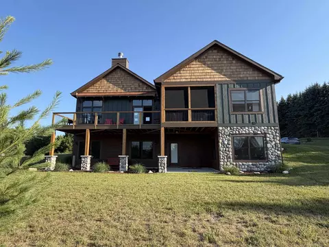3483 Sumac, Frankfort, MI 49635