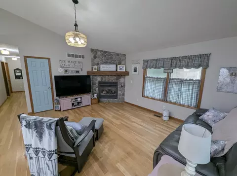 Living - 387 N Huron #LOT : 36, Au Gres, MI 48703 photo 3 of 5