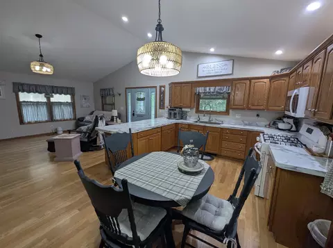 Kitchen - 387 N Huron #LOT : 36, Au Gres, MI 48703 photo 3 of 8