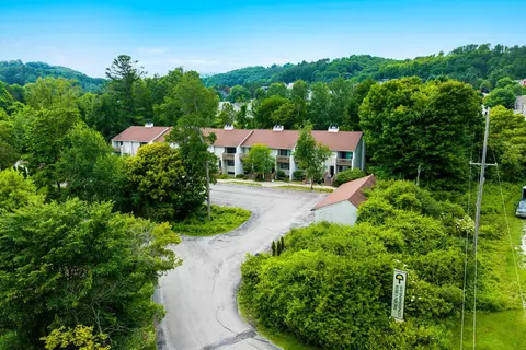13638 S Thorn Crk, Traverse City, MI 49684
