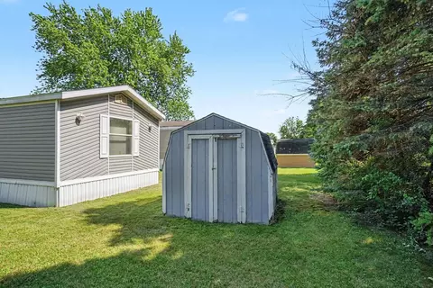 Exterior - 5232 E Broadway, Mount Pleasant, MI 48858 photo 4 of 4