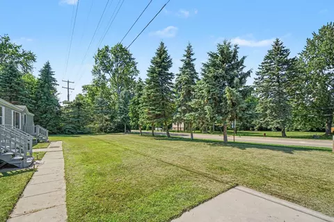 Exterior - 5232 E Broadway, Mount Pleasant, MI 48858 photo 3 of 4