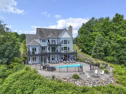 5062 Grayhawk, Traverse City, MI 49684