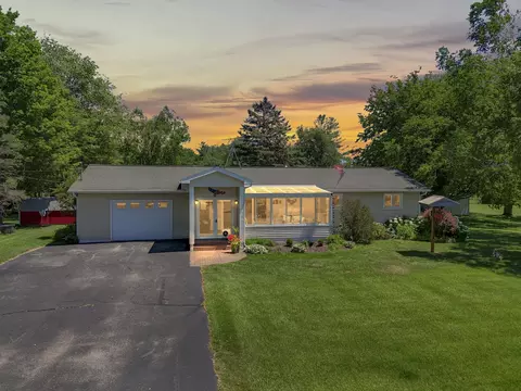 2181 S Mcgee, Lake City, MI 49651