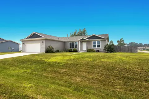 1995 Hansen, Traverse City, MI 49685