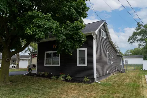 522 N 2nd, Shepherd, MI 48883 photo 8