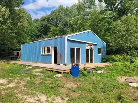 7378 E 28 34, Cadillac, MI 49601