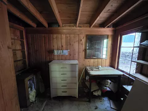 Bedroom - 8152 Beech #LOT : 638, Hale, MI 48739 photo 1 of 3