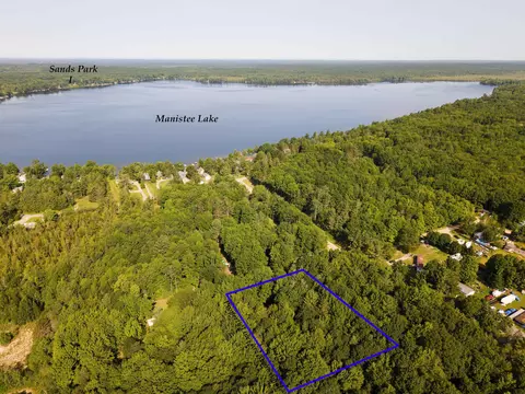 4286 NE Ne Pike, Kalkaska, MI 49646
