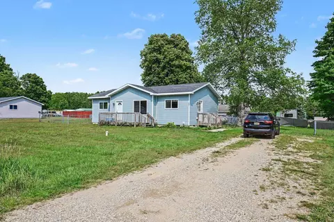 3328 Clyde, Mesick, MI 49668 photo 2