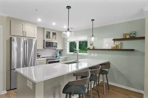 1122 Lake Rdg, Traverse City, MI 49684