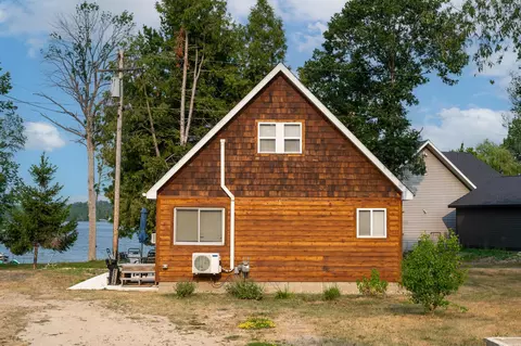 1791 Midway, Weidman, MI 48893