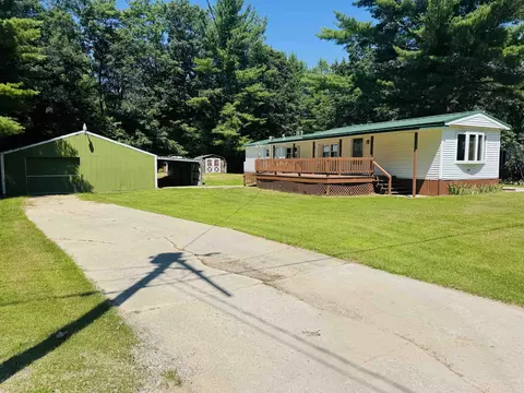 118 Maple, Fife Lake, MI 49633