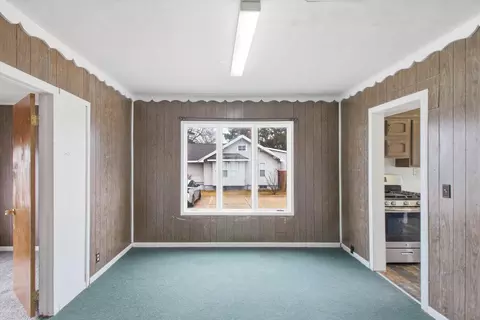 430 Bridge, Alma, MI 48801 photo 9