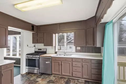 430 Bridge, Alma, MI 48801 photo 13