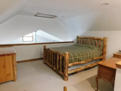 Bedroom - 2406 Serenity, Grayling, MI 49738 photo 4 of 4