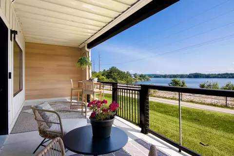 225 E Seventeenth, Traverse City, MI 49684