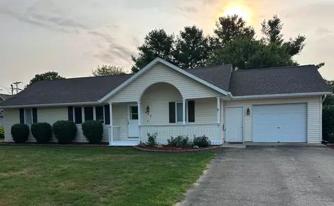 436 N Chippewa, Shepherd, MI 48883