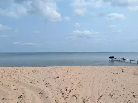 N Huron, Tawas City, MI 48763
