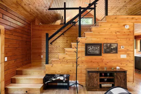 Entry Way - 2470 E Cherry, Cedar, MI 49621 photo 3 of 3