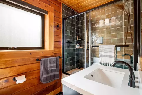 Bath - 2470 E Cherry, Cedar, MI 49621 photo 1 of 3