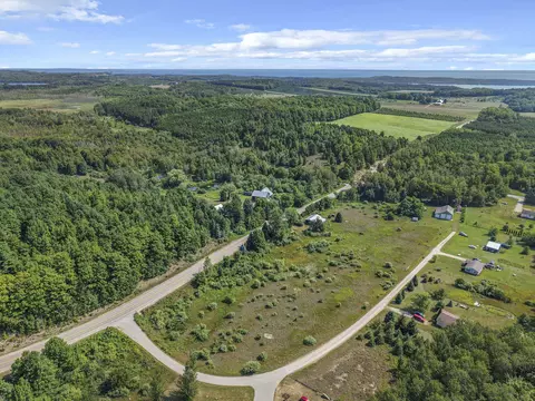 E Pobuda, Suttons Bay, MI 49682 photo 5