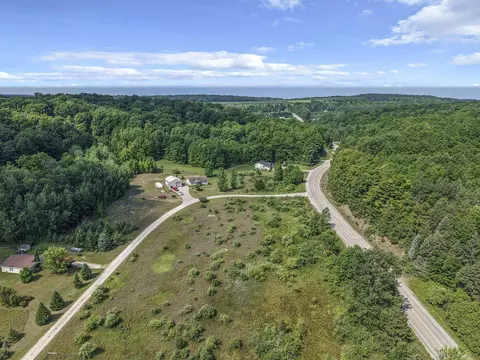 E Pobuda, Suttons Bay, MI 49682 photo 8