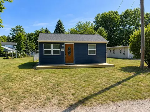 124 N Wheeler, Oscoda, MI 48750