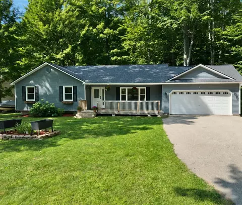 8570 Bent Pne #LOT : 54, Lake Ann, MI 49650
