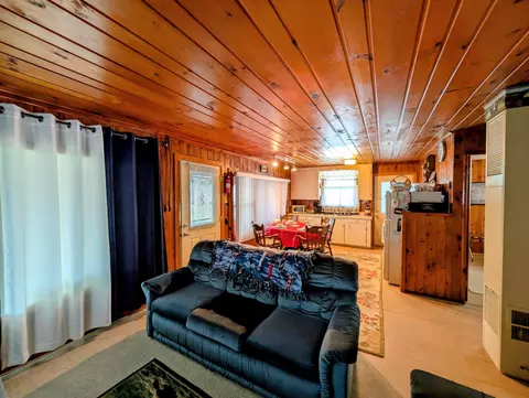 Living - 4953 E Ctr, Au Gres, MI 48703 photo 3 of 6