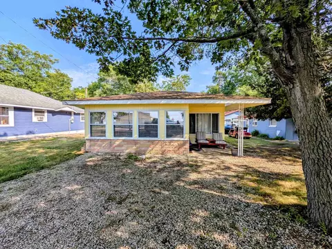 4953 E Ctr, Au Gres, MI 48703