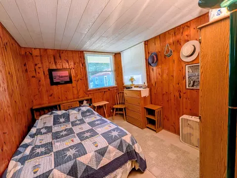 Bedroom - 4953 E Ctr, Au Gres, MI 48703 photo 1 of 4