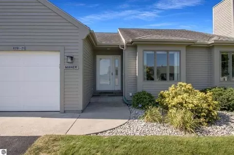 6281 Ridge, Benzonia, MI 49616