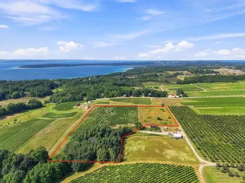 0 Nelson, Traverse City, MI 49686