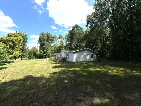7796 E Baseline, Mount Pleasant, MI 48858 photo 3