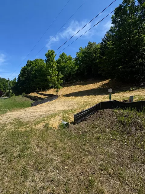 Unit 6 E Hoxie, Cedar, MI 49621 photo 9