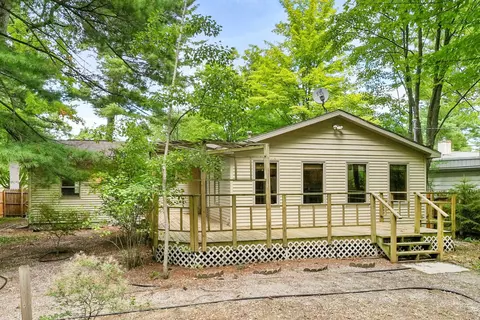 1006 E State, Traverse City, MI 49686