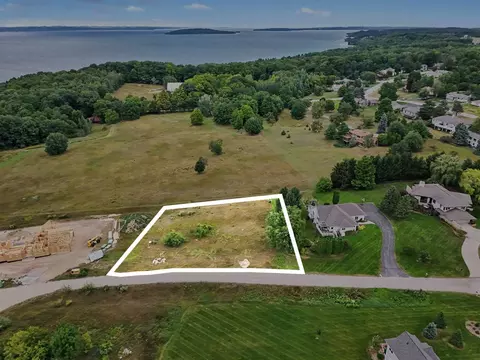 00 Sky, Traverse City, MI 49686