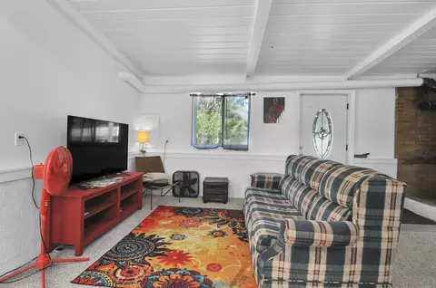 Living - 5447 76th, Baldwin, MI 49304 photo 2 of 3